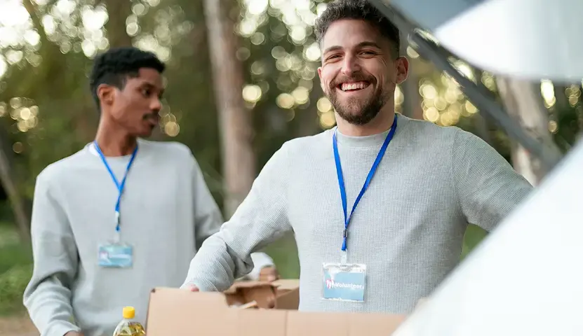 Volunteer-img